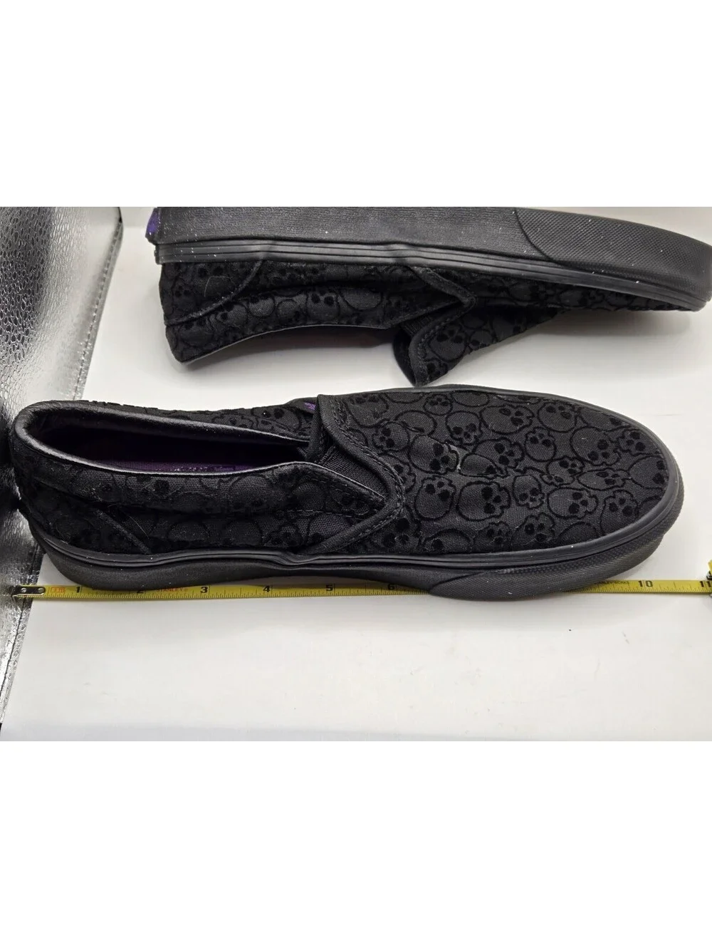 Vans Classic Slip On Flocked Skulls Black Velvet Purple Logo Men's Skate 6.5
